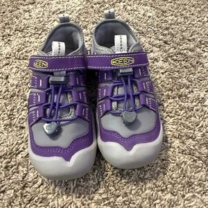 KEEN Child Knotch Hollow Comfortable Sneaker